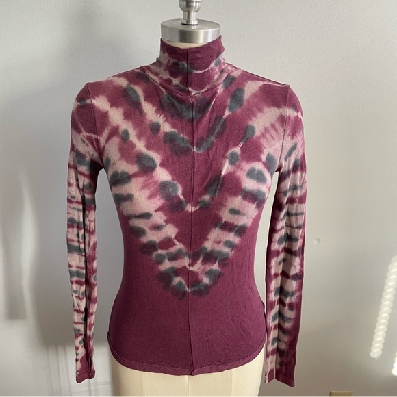 We The Free Psychedelic Tie-Dye Turtleneck Top-Purple- Size XS - Picture 3 of 10